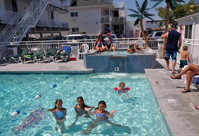 Family Suite, Riviera Resort & Suites