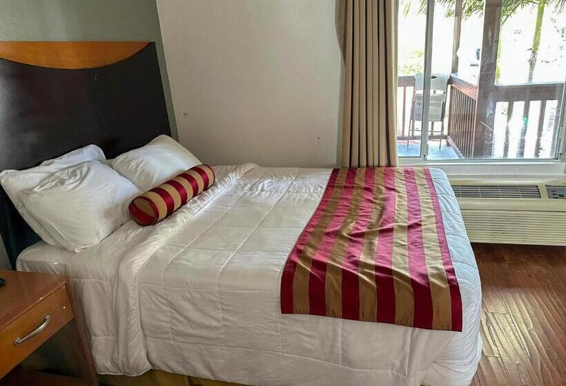 Family Suite, Sunset Motel