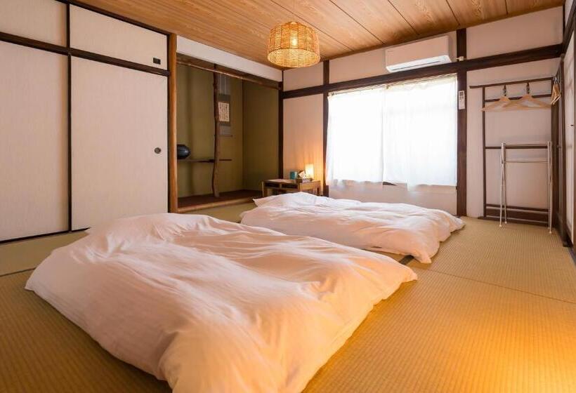 Четырехместный Номер Стандарт, 深山邸miyama Tei