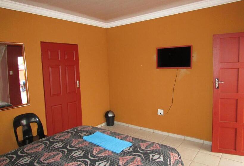 디럭스 룸, Cozy Queen Bed Apartment In Hammanskraal