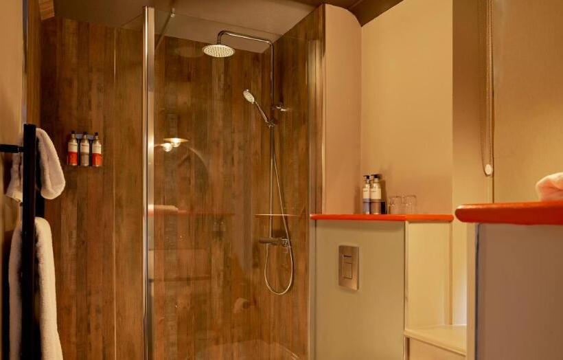 Quarto Basic, Bike & Boot Inns Peak District   Leisure Hotels For Now