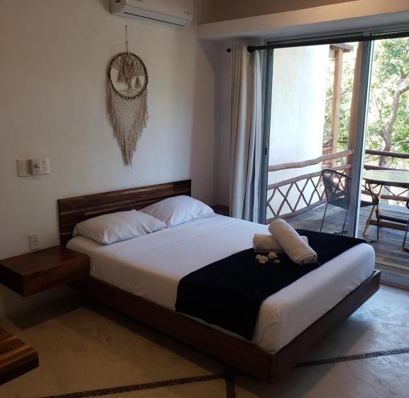 استودیو استاندارد با بالکن, Casa Candra