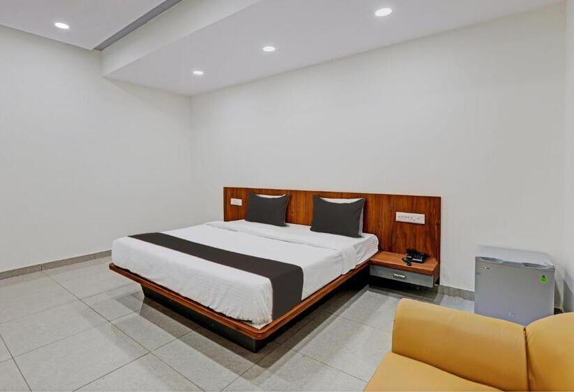 Трехместный Номер Классика, Collection O Kanha Inn