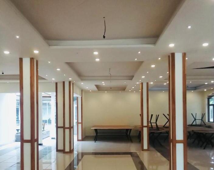 Семейный Номер, Lanka Inn