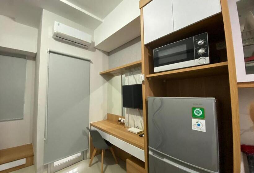 Студия Стандарт, Shero Transpark Bekasi