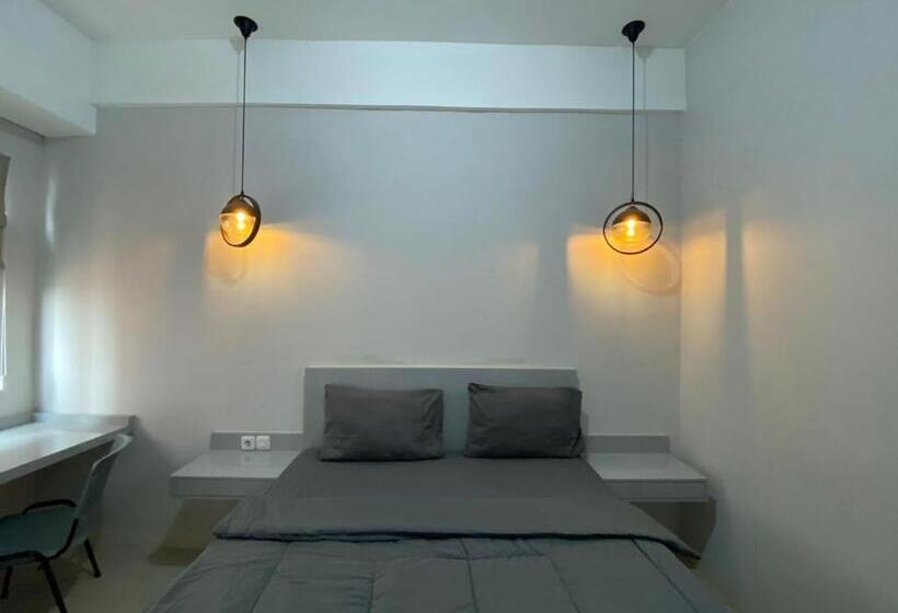 디럭스 스튜디오, Shero Transpark Bekasi
