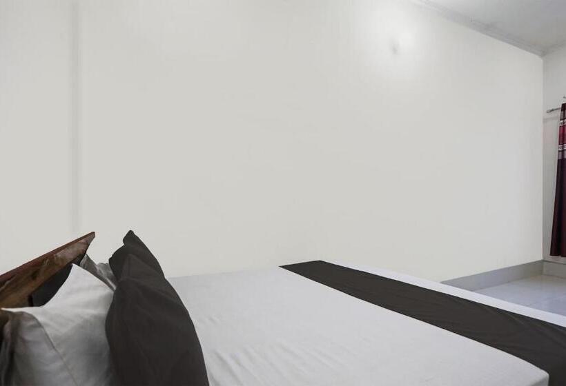 Трехместный Номер Классика, Spot On Royal Stay Residency