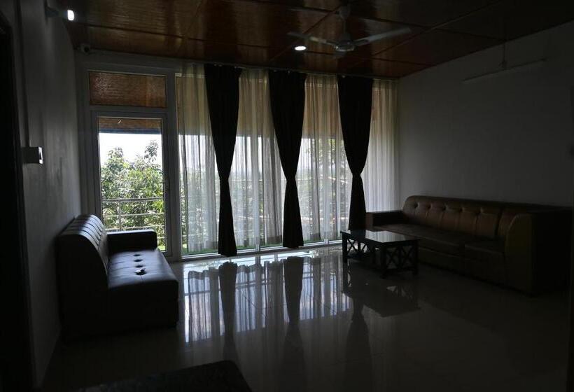 带大床的套房, Green Gold Resort