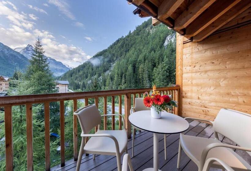 Апартаменты 1 Спальня с Балконом, Swisspeak Resorts Zinal