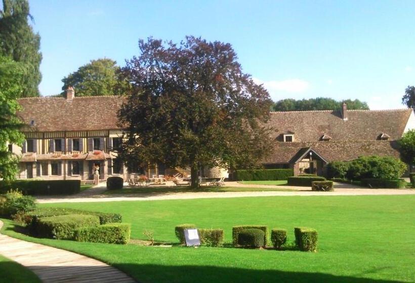 Номер Стандарт, Golf De Rebetz  Domaine De Rebetz