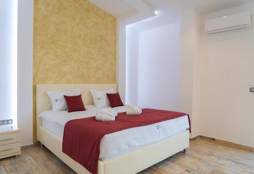 ویلای یک اتاق خوابه با استخر شنا, Villa 100 Palme