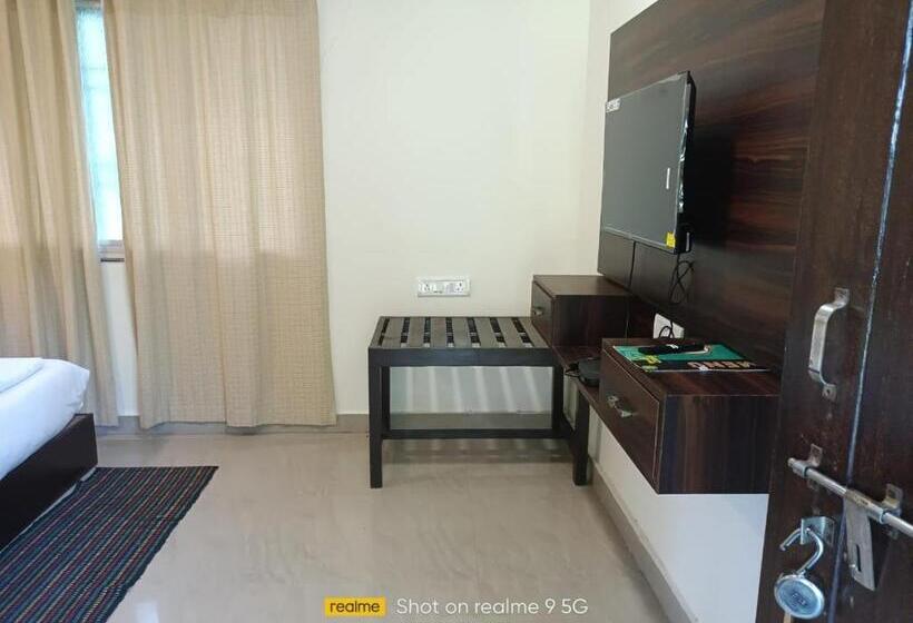 デラックスルーム, Cheetal Resort Best Jungle Resort
