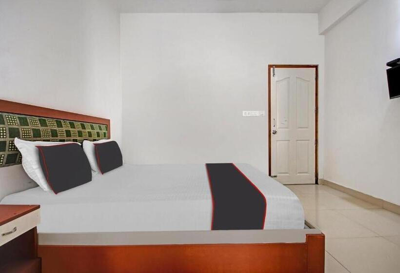 Номер Стандарт, Collection O 81198 Maqintosh Hotel Thekkady