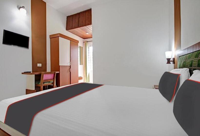 Номер Стандарт, Collection O 81198 Maqintosh Hotel Thekkady