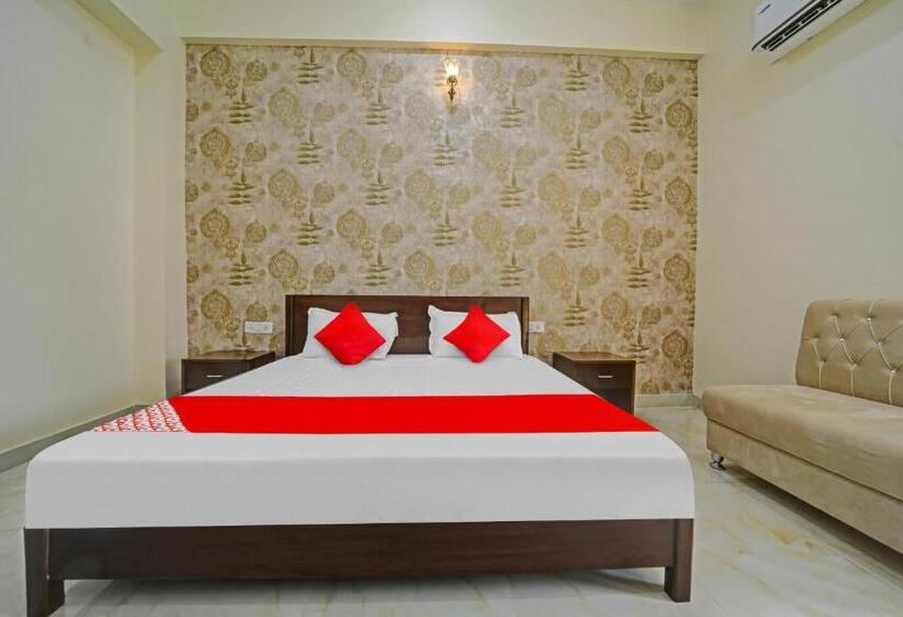 三人经典房间, Oyo Flagship Hotel Sanskar Palace