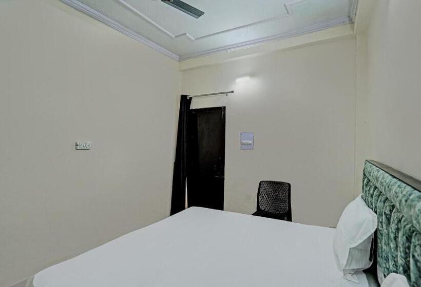 Трехместный Номер Классика, Oyo Hotel Green Valley
