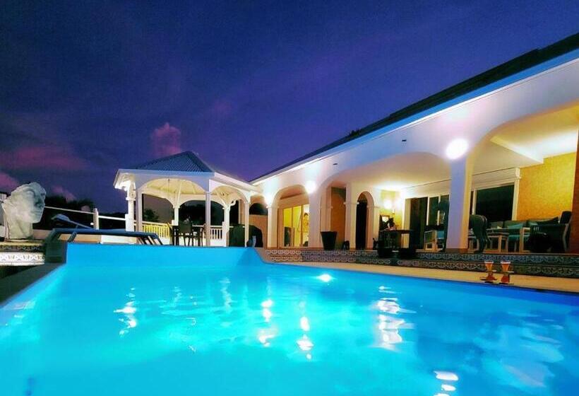 اتاق استاندارد با چشم‌انداز دریا, Residence Villa Sea Pearl