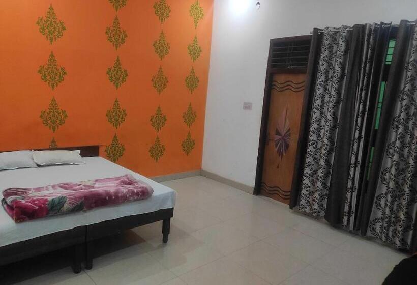 Трехместный Номер Классика, Oyo Rising Star Guest House