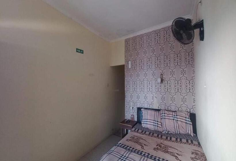 이코노미 룸, Spot On 93324 Hadi Homestay Syariah