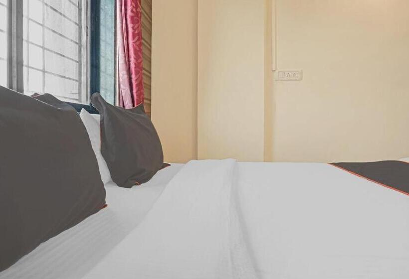 三人经典房间, Collection O 86342 Crystal Executive Lodging