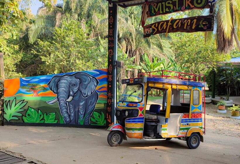 디럭스 룸, Hostel Glamping Mistiko Safari   Carmen De Apicala