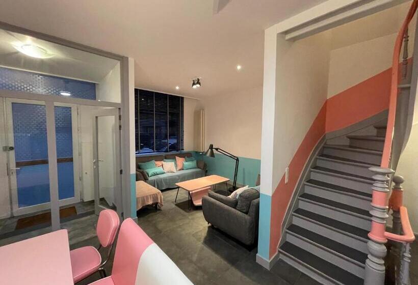 اتاق استاندارد چهار تخته, Le Village D Ezra