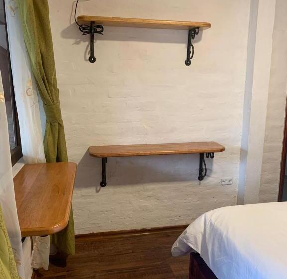 스탠다드 룸, Mercedes Restaurant B&b