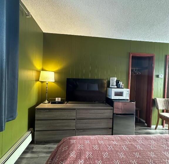 غرفة ديلوكس, Town And Country Motel