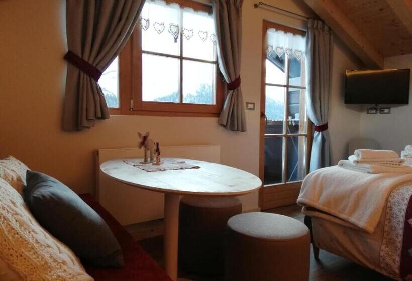 Номер Стандарт с Балконом, B&b Schlossar Haus