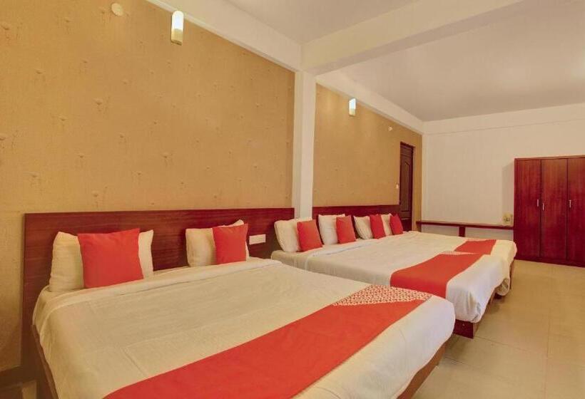 Трехместный Номер Классика, Flagship Ooty Residency