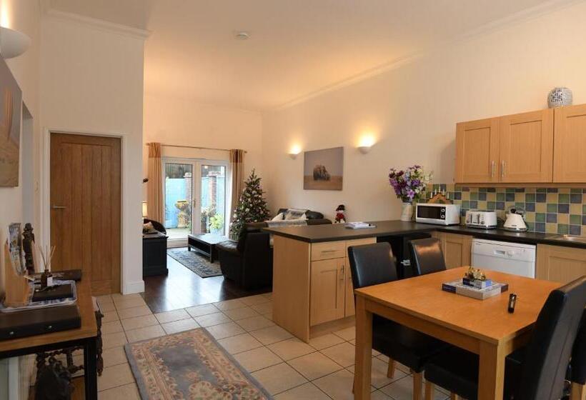 2间卧室的房子, Rushcroft Farm Cottages