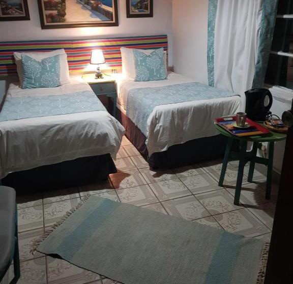 Номер Стандарт Совместная Ванная, Jenny S Bed & Breakfast