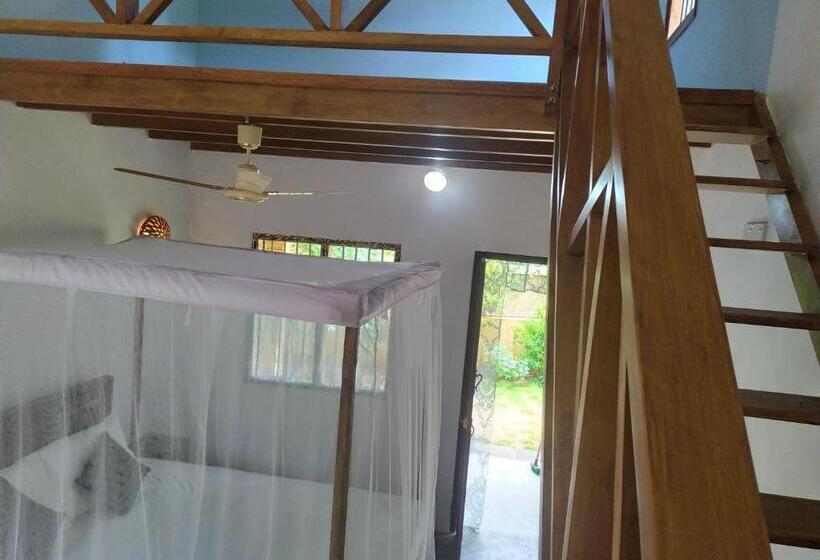 Номер Стандарт Трехместный, Cinnamon House