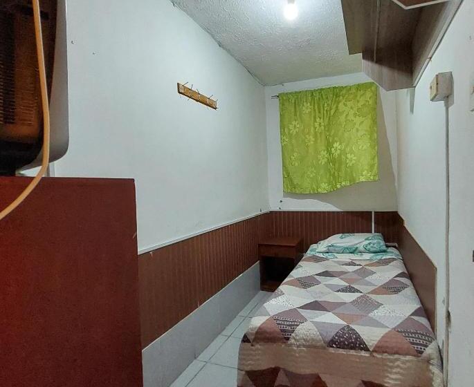 Номер Стандарт Индивидуальный Совместная Ванная, Hostal Venecia