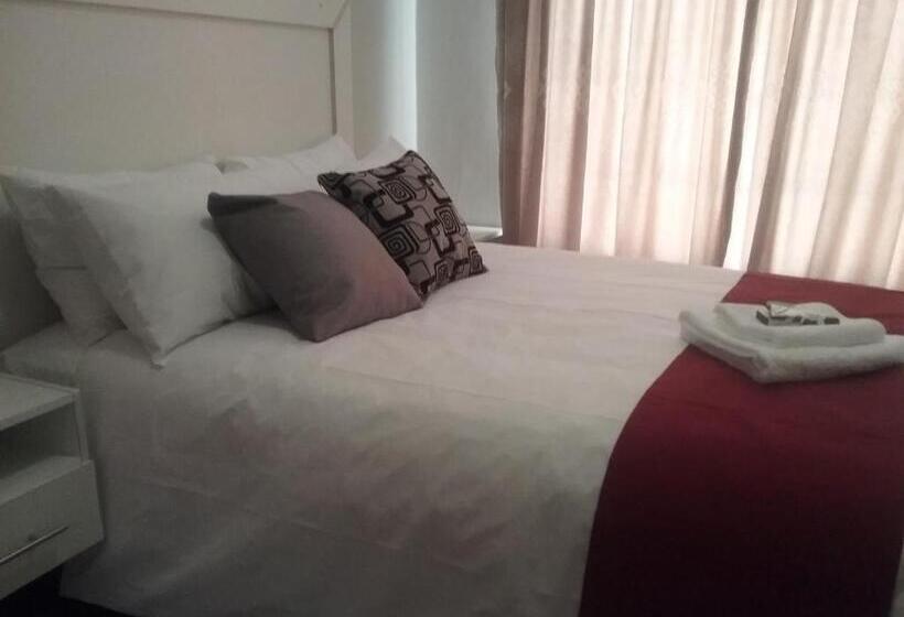 اتاق لوکس, The Star B&b