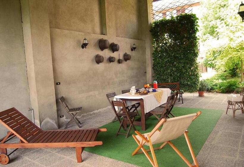اتاق لوکس, San Rocco Di Villa Di Isola D Asti