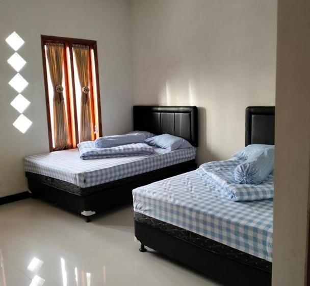 Номер Стандарт, Bromo Seruni Astungkara Homestay