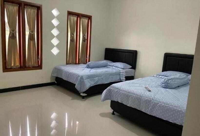 Четырехместный Номер Стандарт, Bromo Seruni Astungkara Homestay