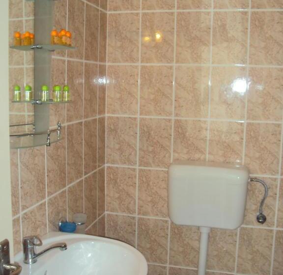 חדר סטנדרט, Complex Mona Caraiman