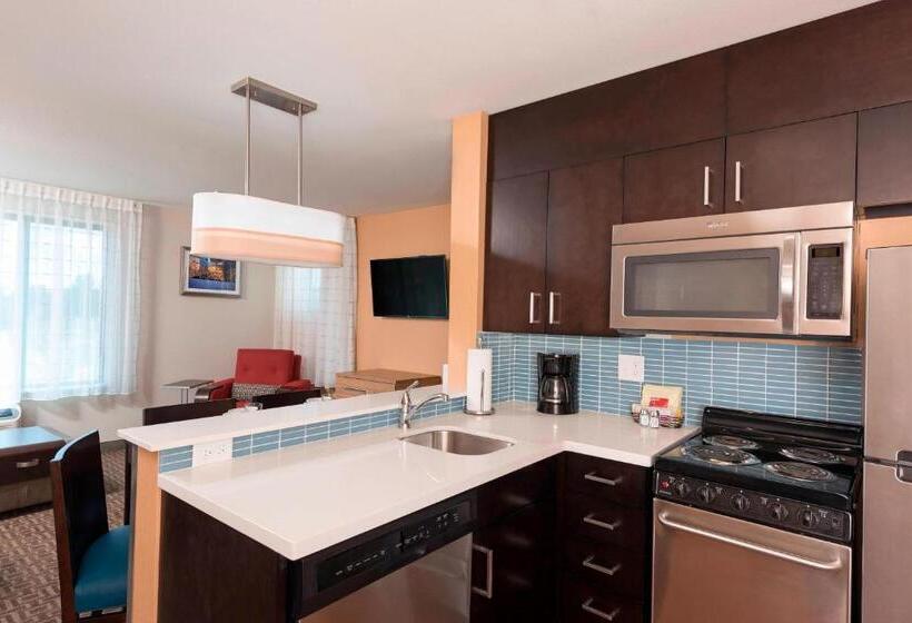 Люкс 2 Спальни, Towneplace Suites By Marriott Ontario Mansfield