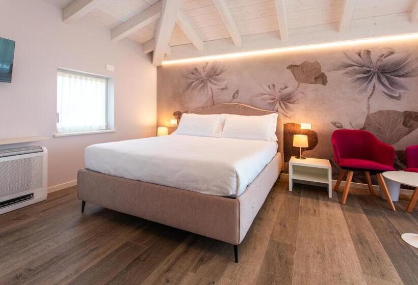 스탠다드 룸 호수 전망, Re Ottone Rooms