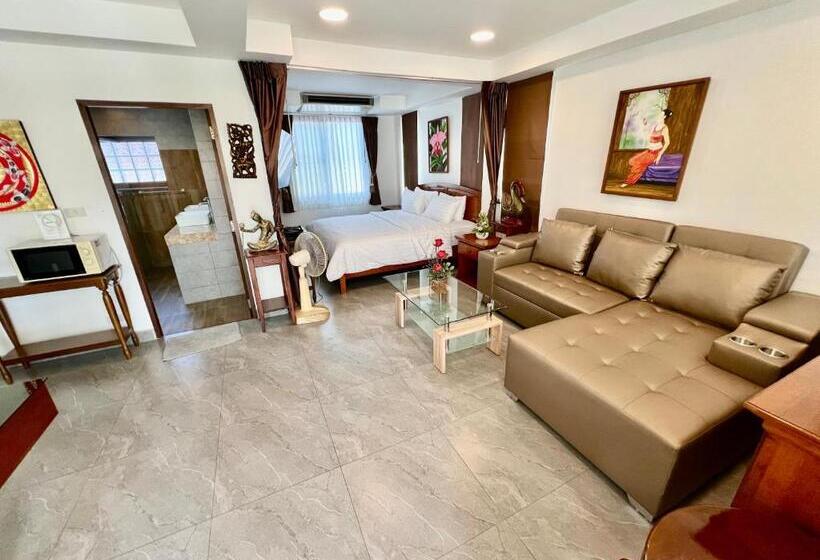 سوییت, Paradise Garden Resort