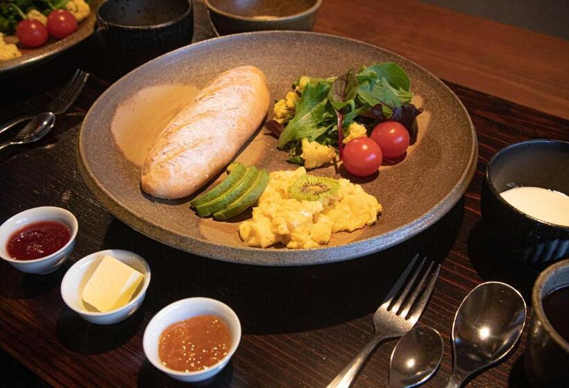 اتاق استاندارد چهار تخته, Otsu1731 Goemon House