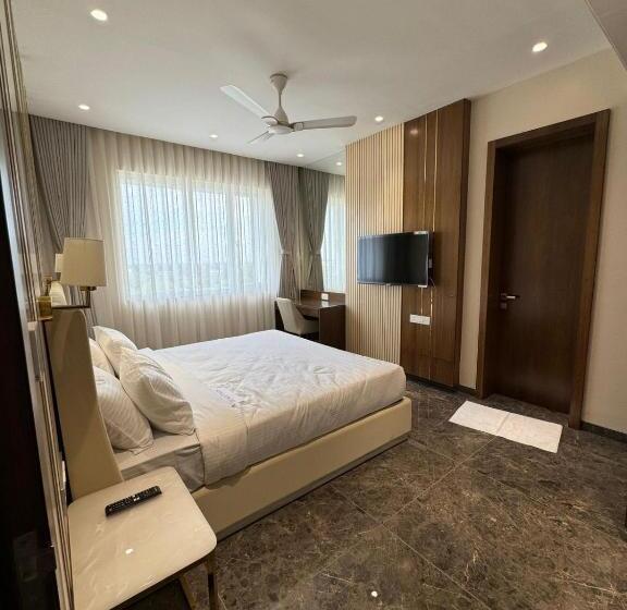 Номер Deluxe Кровать Кинг, Carnival