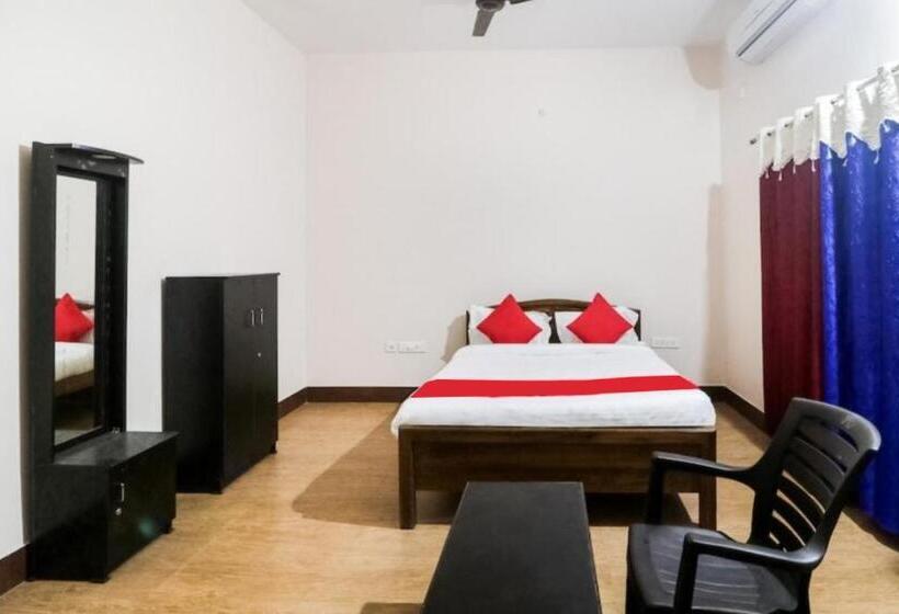 Cameră Deluxe Pat King Size, Goroomgo Purple Villa Bhubaneswar
