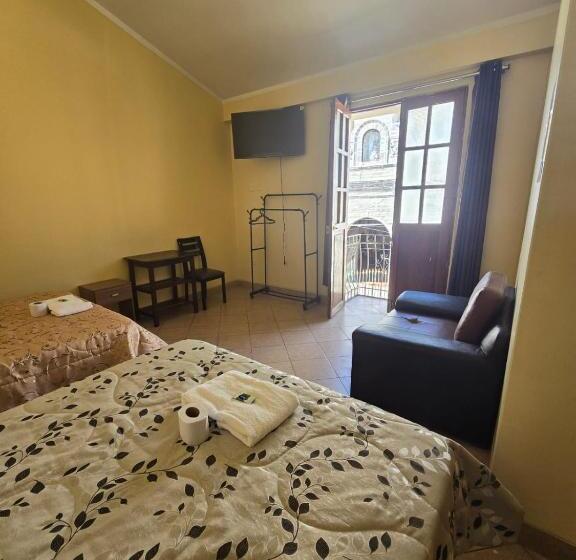 اتاق استاندارد با بالکن, Hospedaje Dona Ayacucho