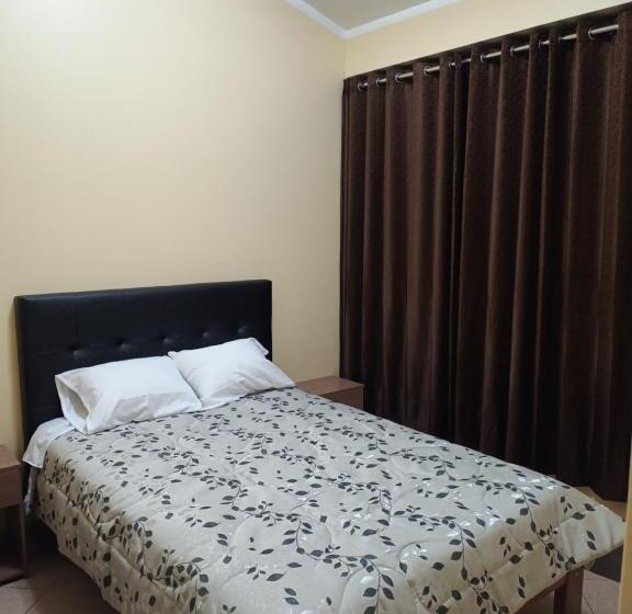 اتاق استاندارد, Hospedaje Dona Ayacucho