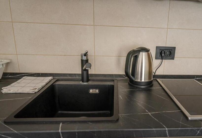 آپارتمان 1 خوابه, Kondina Suites