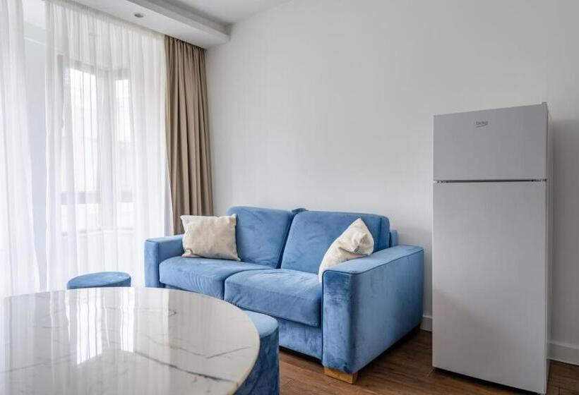 آپارتمان 1 خوابه, Kondina Suites