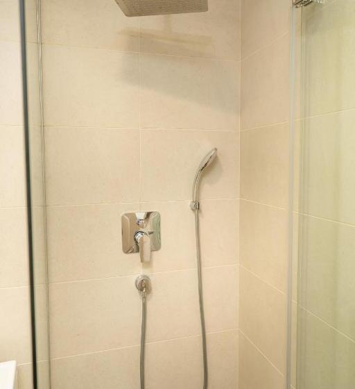 آپارتمان 1 خوابه, Kondina Suites